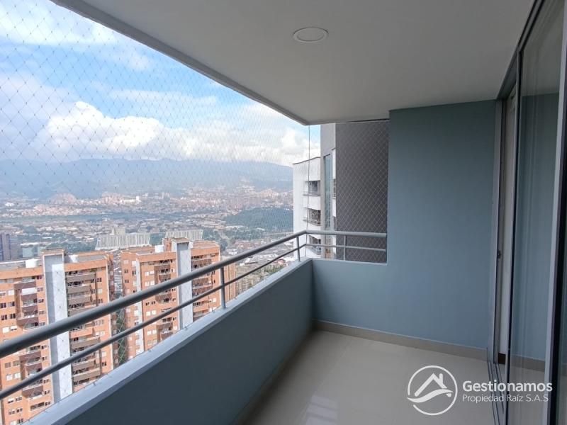 WhatsApp Image 2025-11-13 at 10.07.05 AM.jpeg